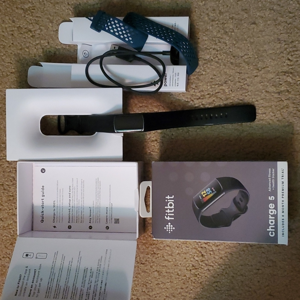 Fitbit charge 5 Advanced fitness and health tracker.  Black band large/small